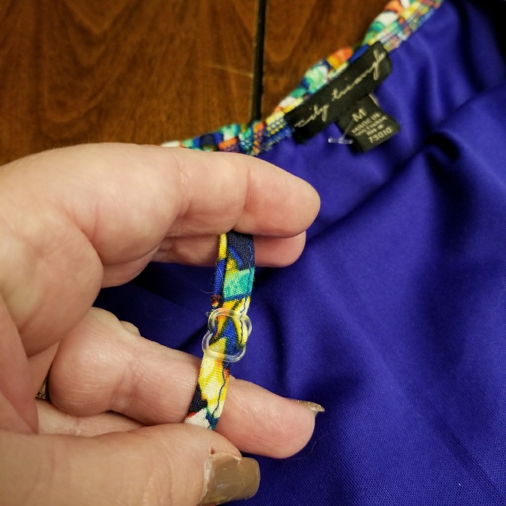Beautiful Colorful Romper - Picture 6 of 7